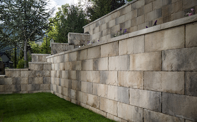 segmented retaining wall photo